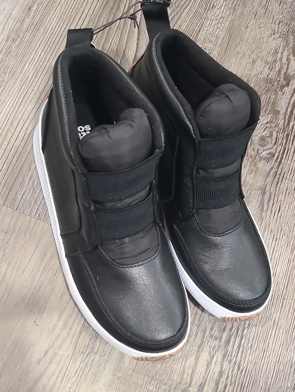 SOREL Out 'N About Plus MidAir Boots Size 7.5